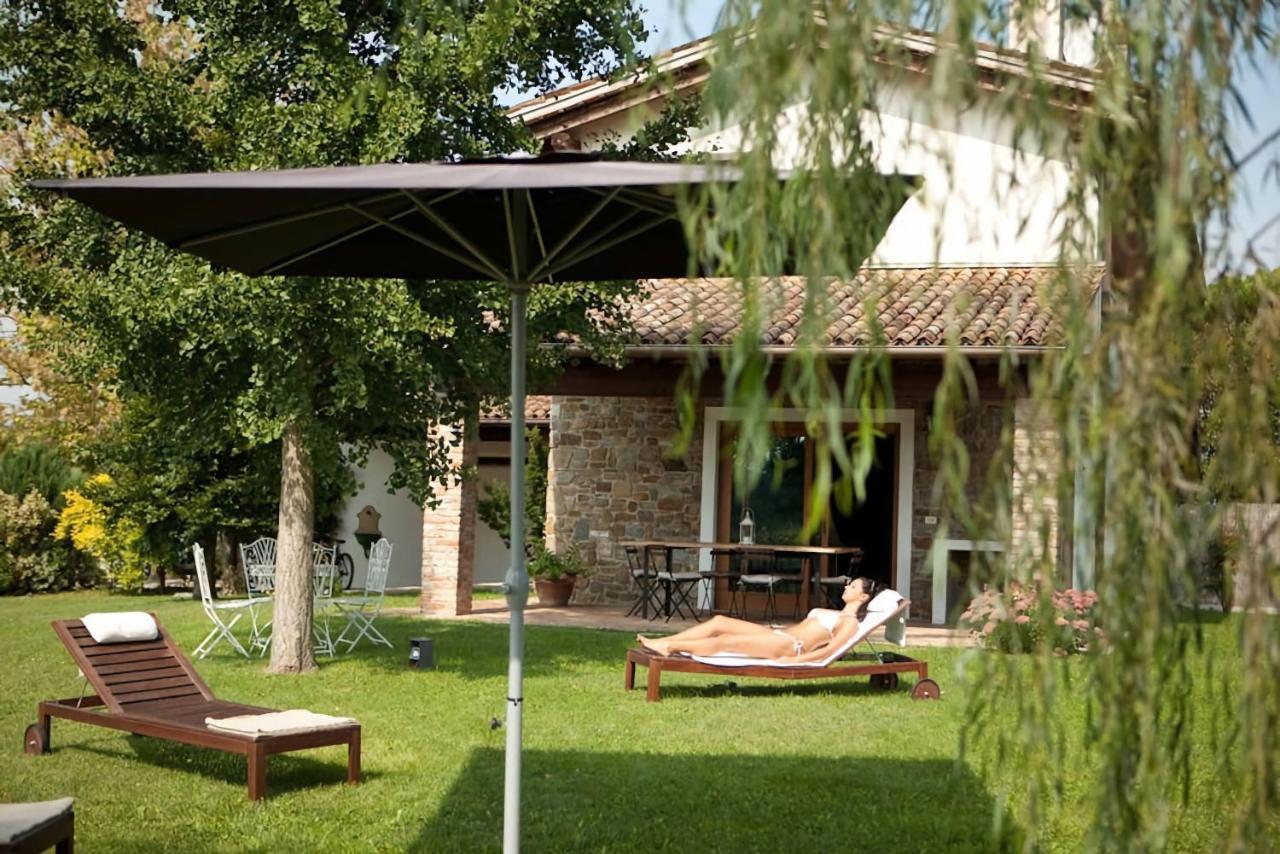 Capriva Del Friuli - Casa Roncus Villa Luaran gambar