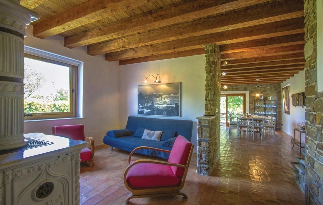 Capriva Del Friuli - Casa Roncus Villa Luaran gambar