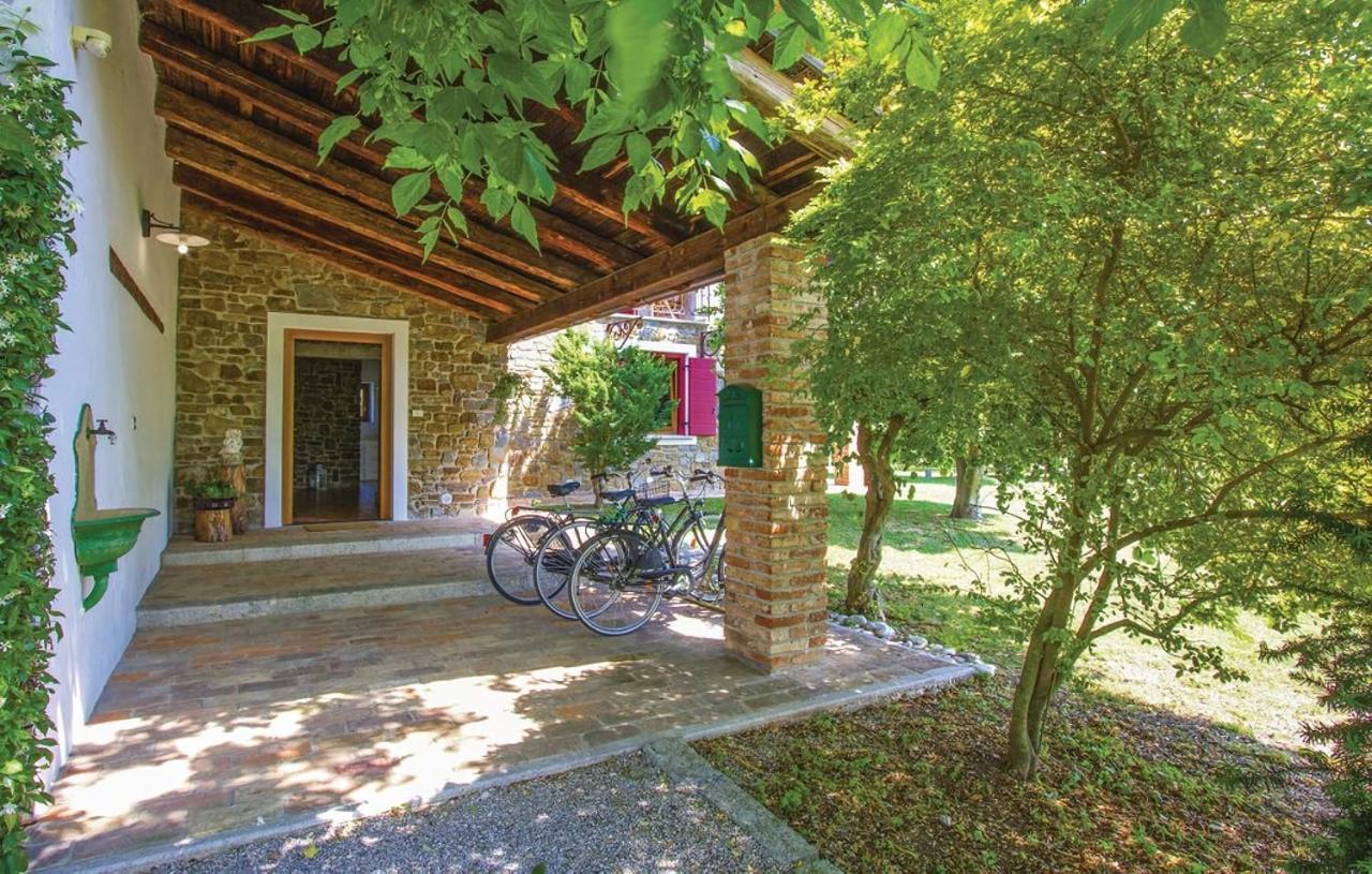 Capriva Del Friuli - Casa Roncus Villa Luaran gambar